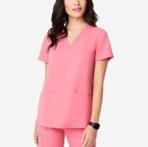 NWT Figs Casma Three Pocket Scrub Top in Neon Pink